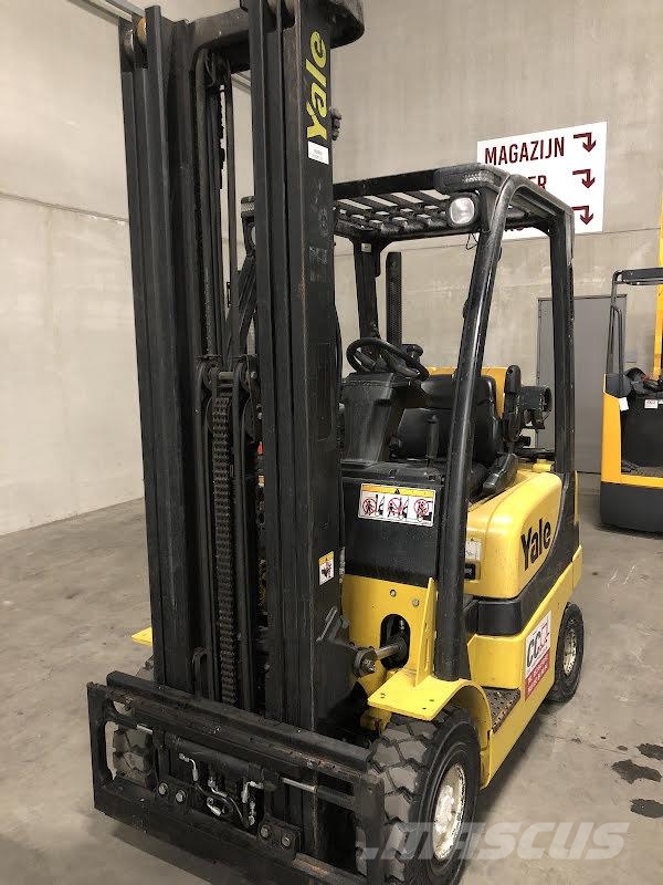 Yale GLP20SVX شاحنات LPG