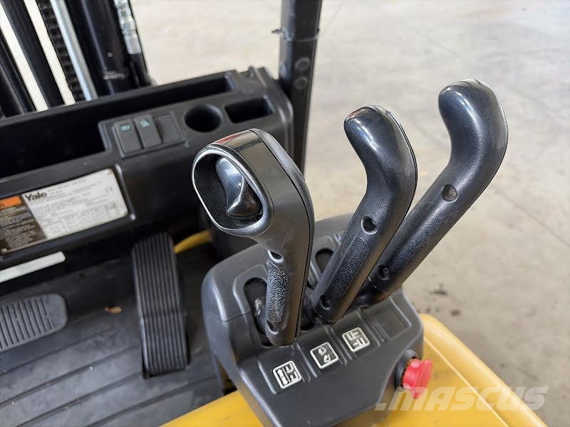 Yale ERP20VT شاحنات ذات رافعات شوكية تعمل بالكهرباء