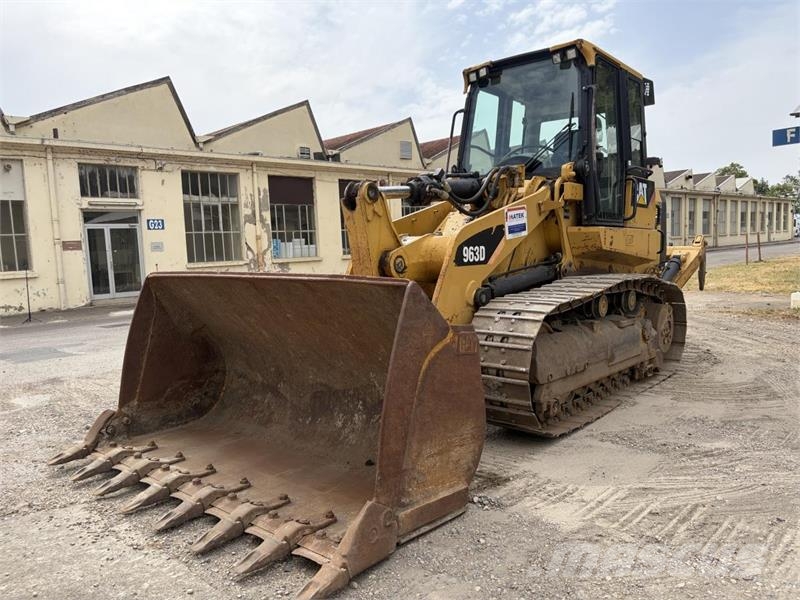 CAT 963D Pásové nakladače