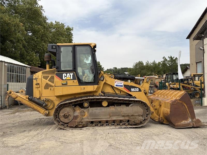 CAT 963D Pásové nakladače