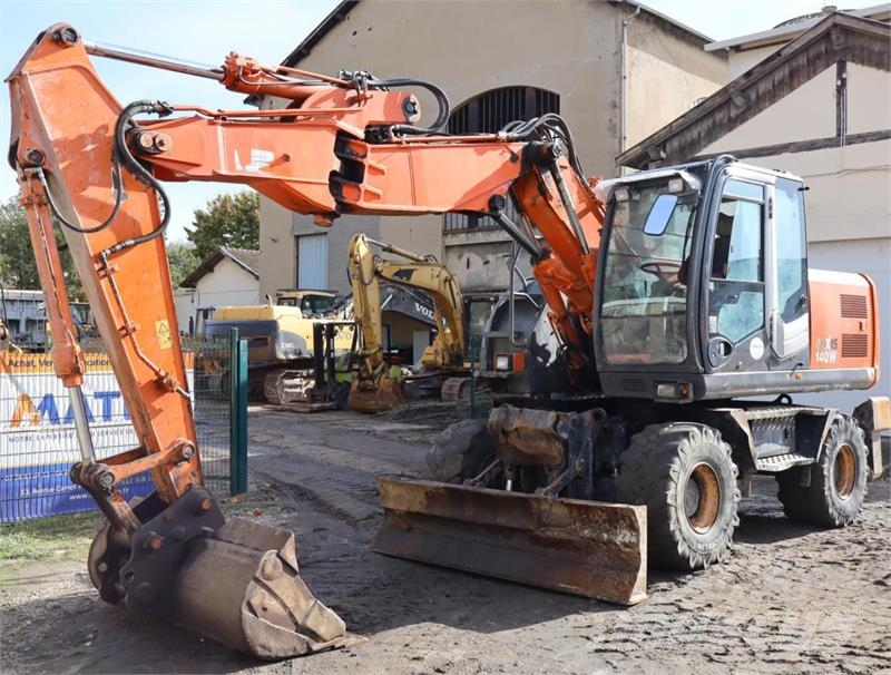 Hitachi ZX140W-3 Pelle sur pneus