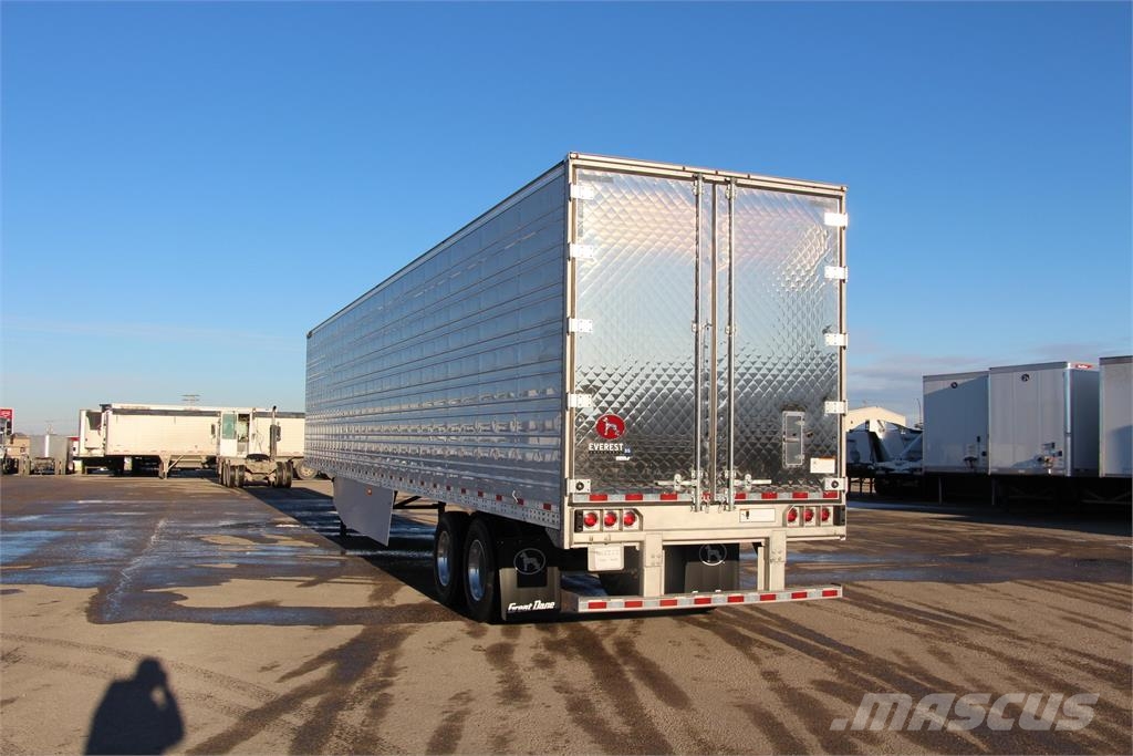 Great Dane Everest ESS Kofferauflieger