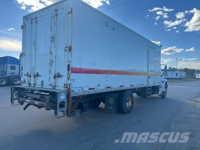 International 4300 شاحنات بدرجة حرارة قابلة للضبط