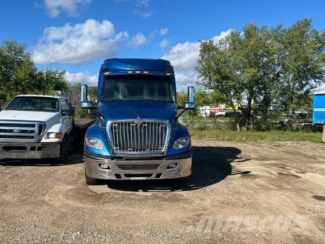 International LT Camiones tractor