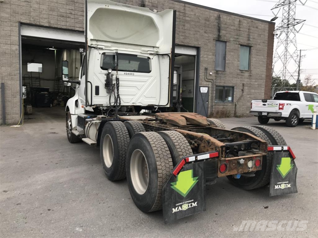 International LT DAYCAB Sattelzugmaschinen