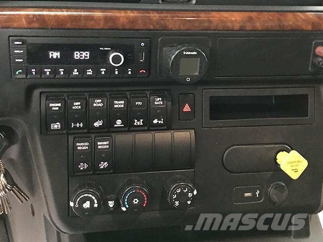 International RH Temperature controlled trucks
