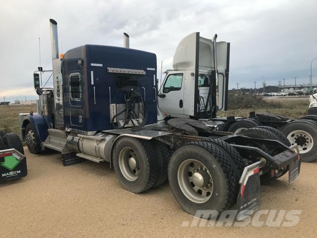 Kenworth W900 Prime Movers