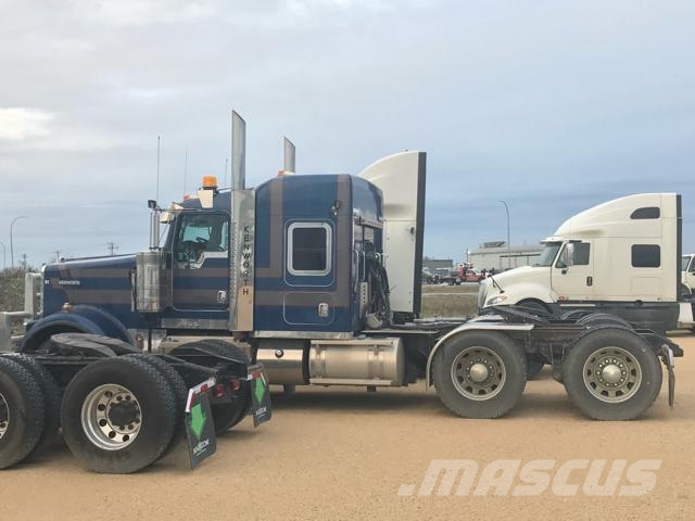 Kenworth W900 Prime Movers