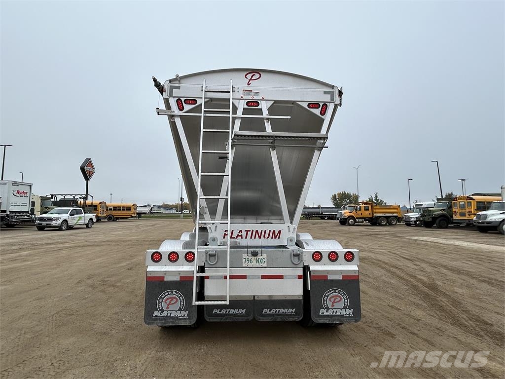  Platinum Tridem Two Hopper 自卸半挂车