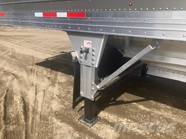 Timpte Super Hopper Tri-Axle Semi-trailer med tip