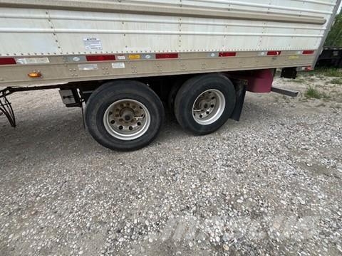 Utility Reefer Van Lettisolert skaptrailer