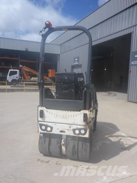 Bomag BW100 Compactadoras de suelo
