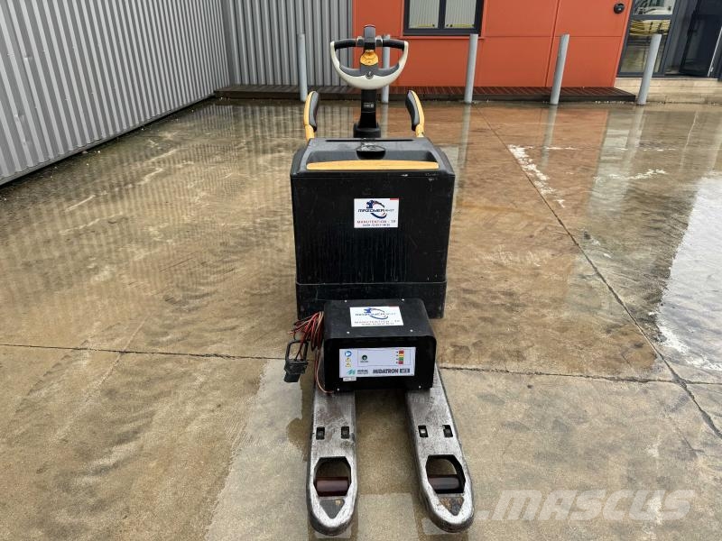 Crown WT 3000 Transpallet manuale