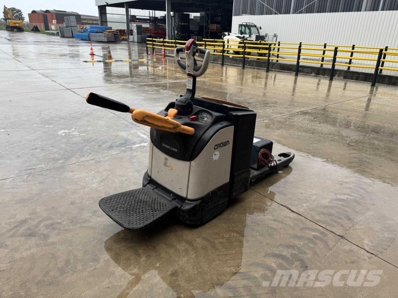 Crown WT 3000 Transpallet manuale