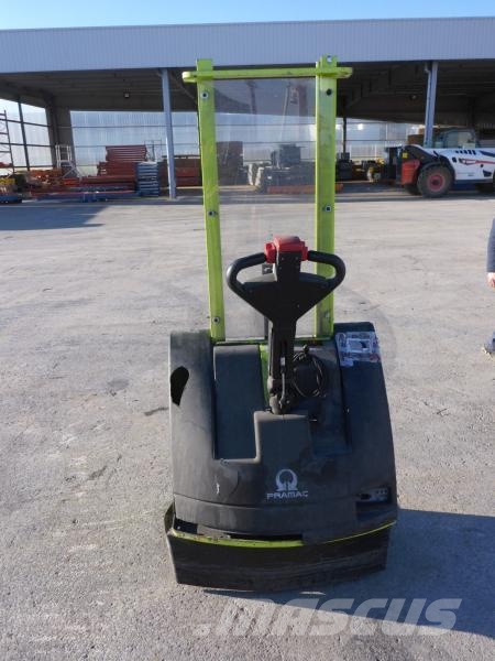 Pramac GX12/25 Pedestrian stacker