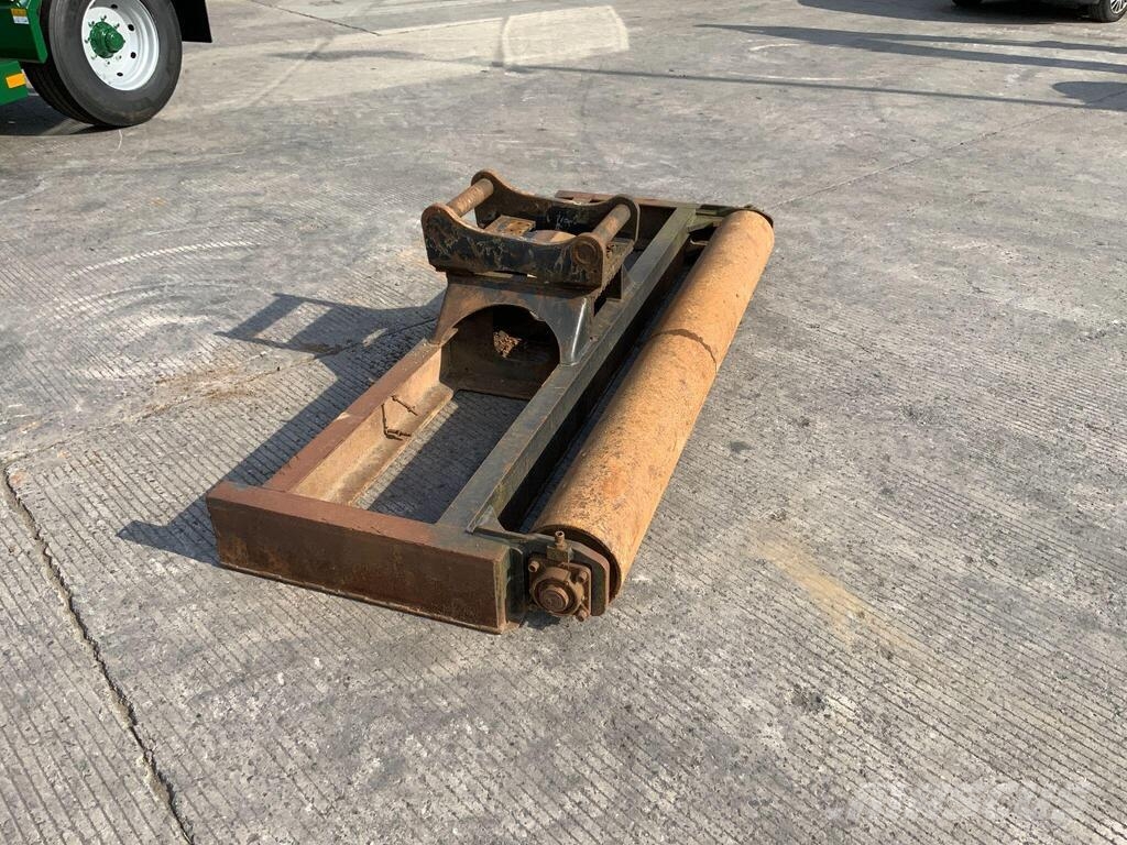 8Ft Grader Beam C/W Roller Agriculture - Others