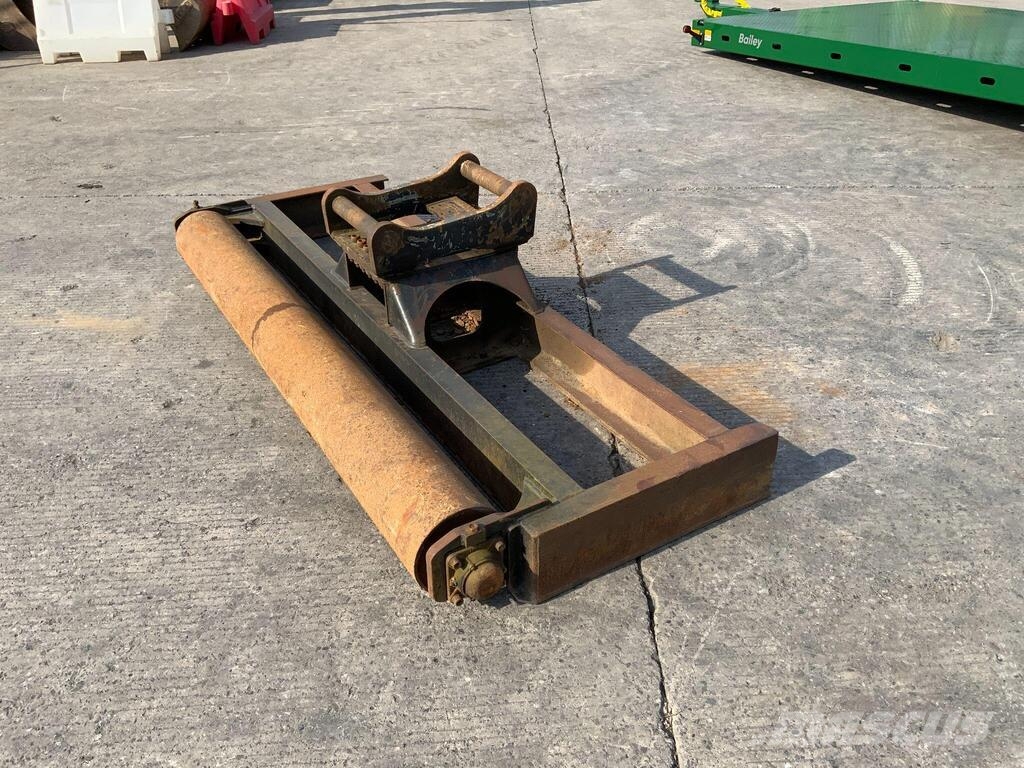 8Ft Grader Beam C/W Roller Agriculture - Others
