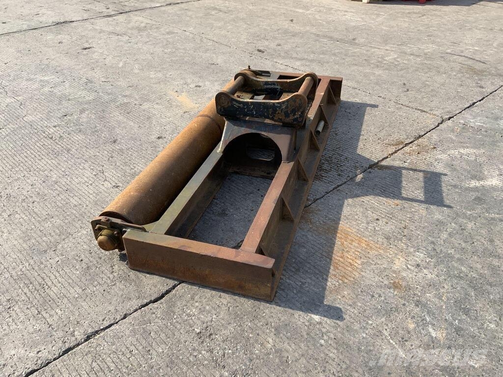 8Ft Grader Beam C/W Roller Agriculture - Others
