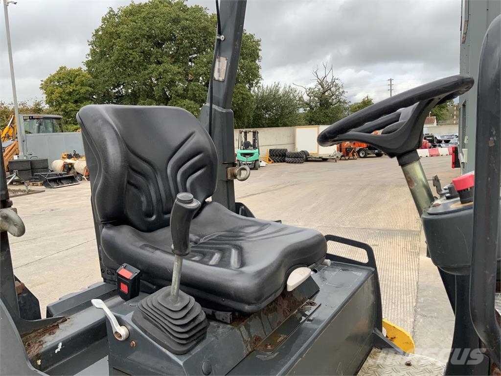 Bomag BW125 AD Roller (ST27903) Гусеничні екскаватори