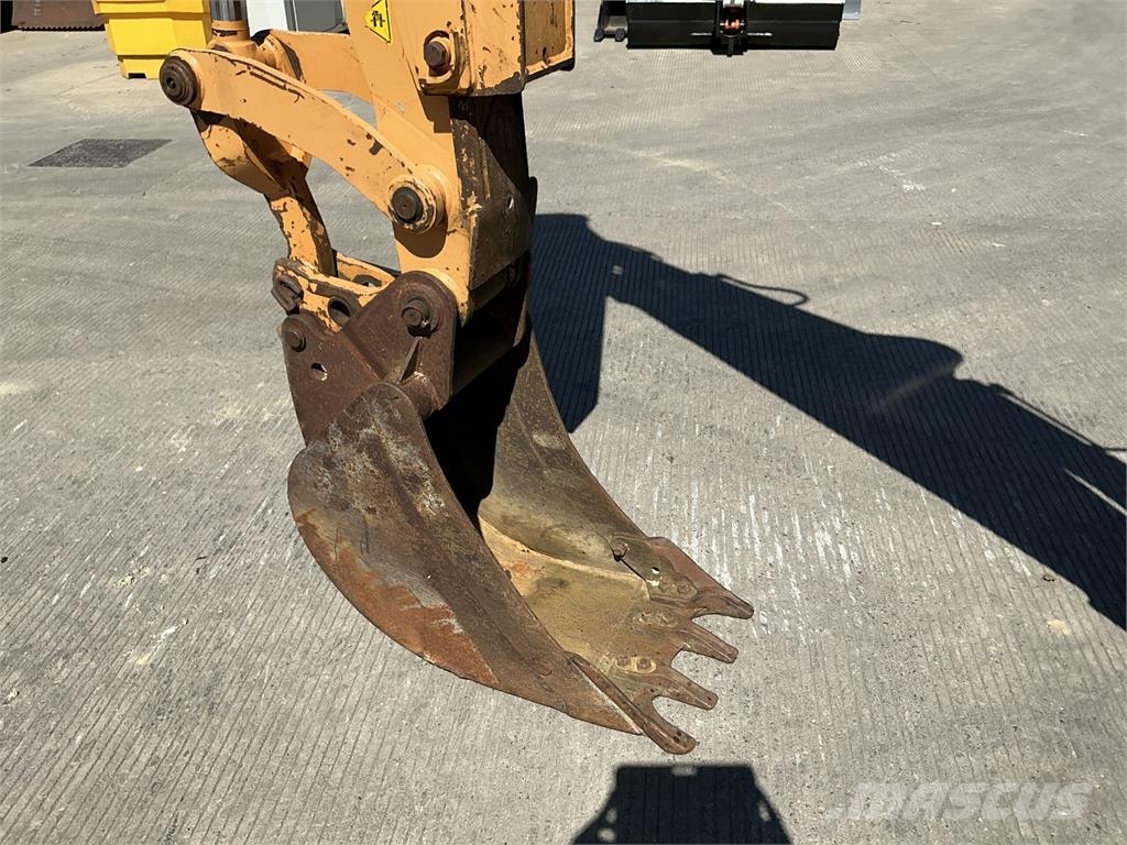 CASE 590 Super R Wheeled Digger (ST26450) Ostalo za građevinarstvo