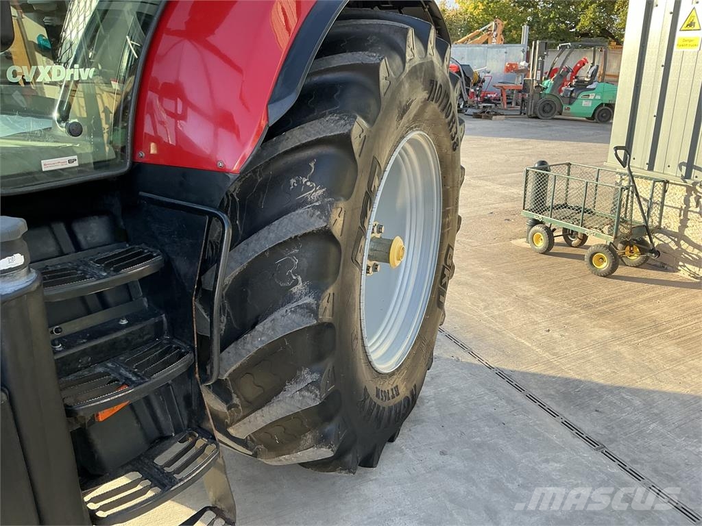 Case IH 240 CVX Drive Tractor (ST27967) الجرارات