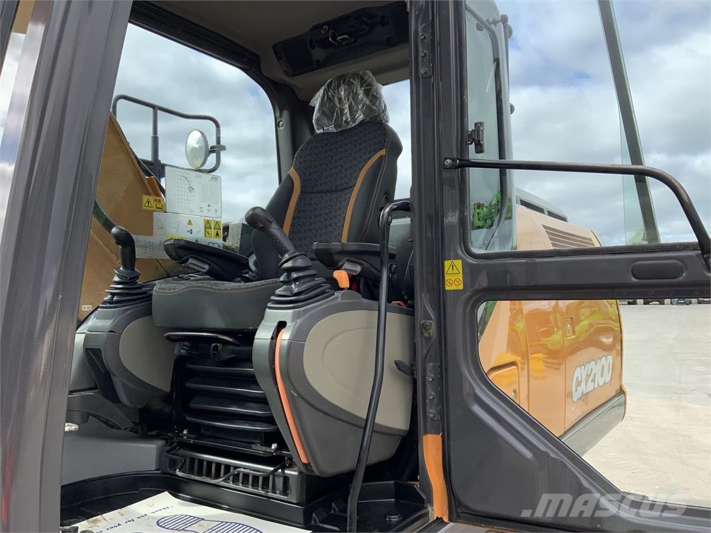 Case IH CX210D Digger (ST27010) ماكينات زراعية - غير ذلك