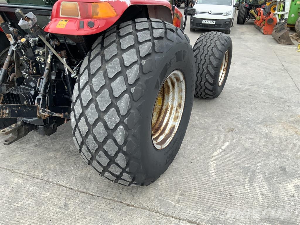 Case IH JX100U Tractor (ST26642) Tractors