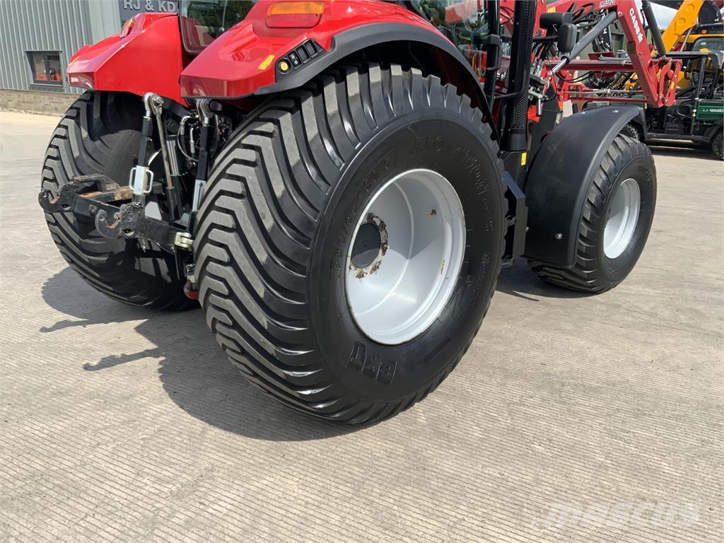 Case IH luxxum 120 Tractor (ST26500) Сільгосптехніка - Інші