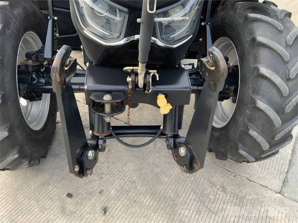 Case IH Maxxum 125 Tractor (ST26224) Трактора
