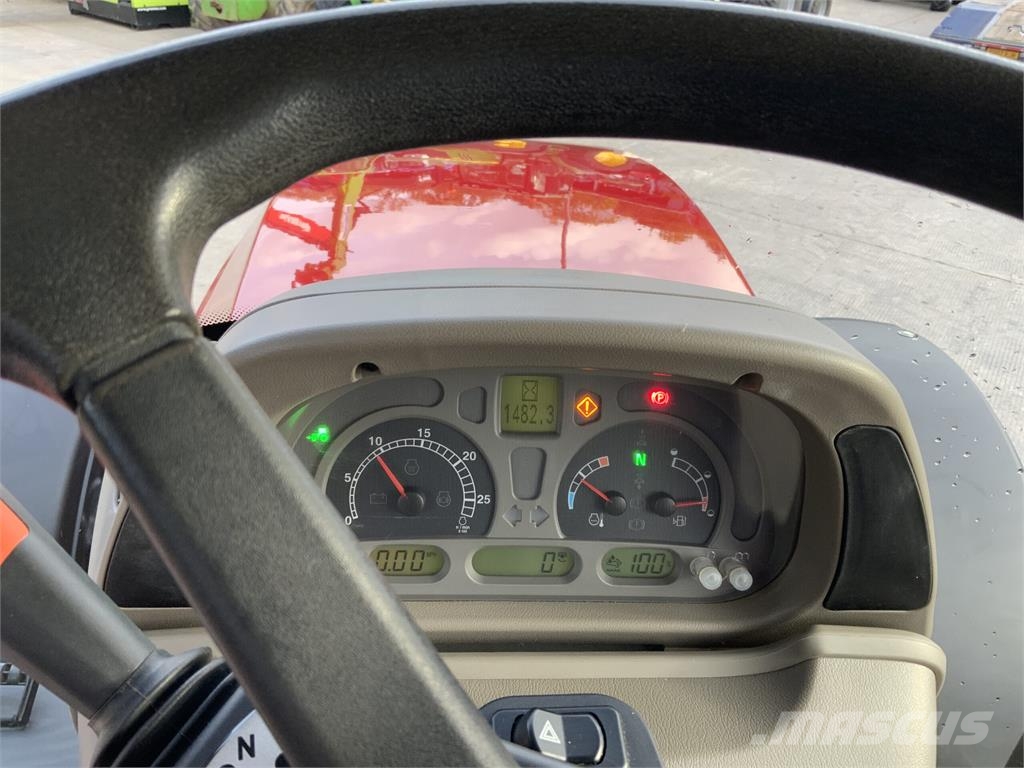Case IH Maxxum 125 Tractor (ST26224) Трактора