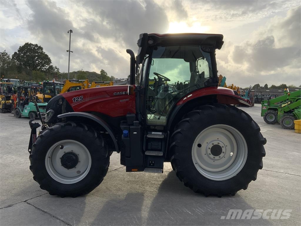Case IH Maxxum 125 Tractor (ST26224) Трактора