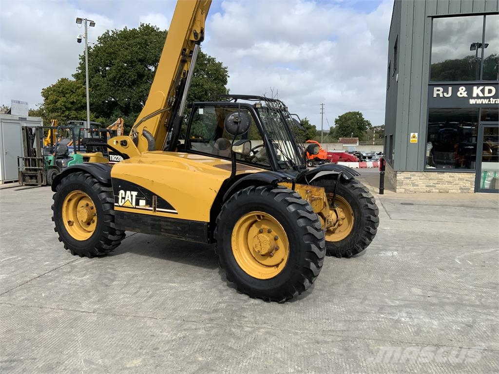 CAT TH220B Telehandler (ST25561) Teleskoplæssere