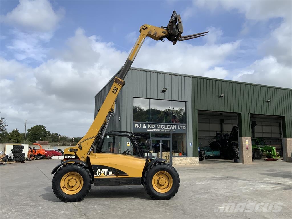 CAT TH220B Telehandler (ST25561) Teleskoplæssere