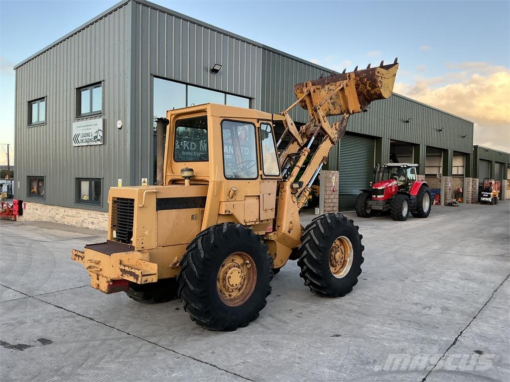 CAT Wheeled Loading Shovel Chargeuse compacte