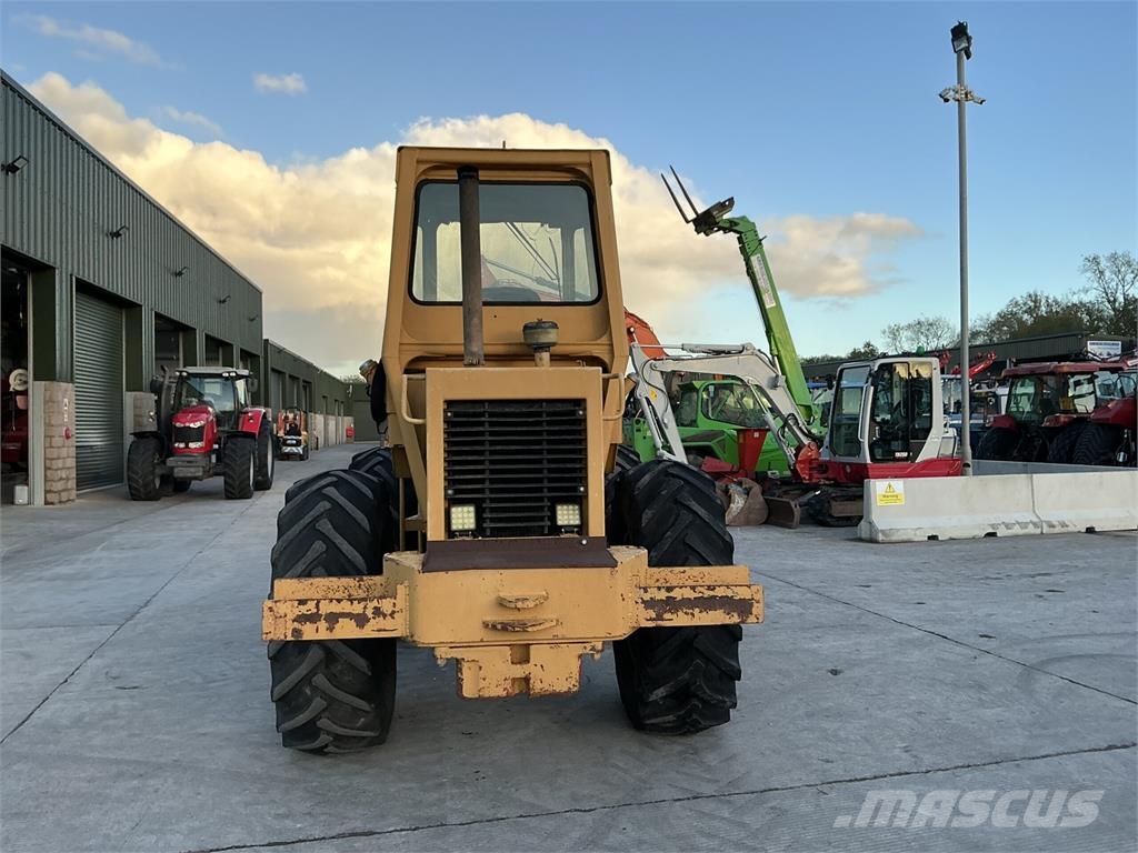 CAT Wheeled Loading Shovel Chargeuse compacte