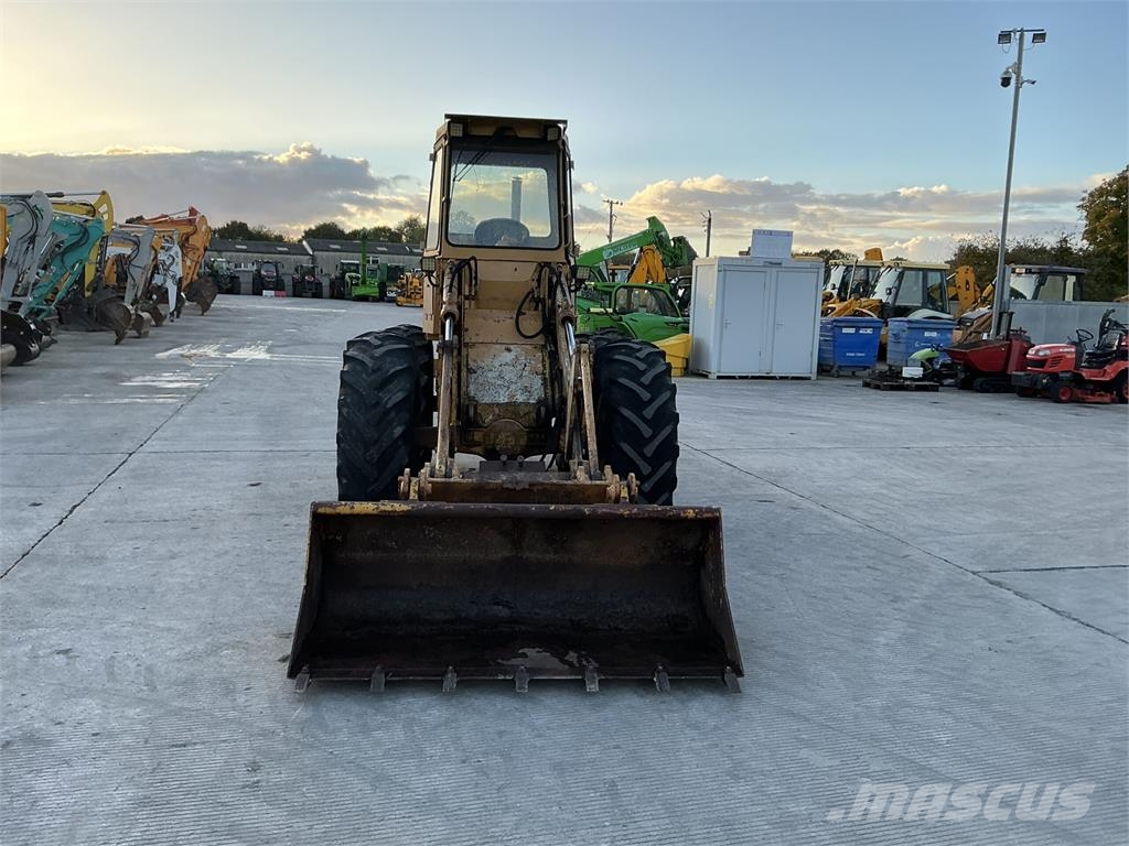 CAT Wheeled Loading Shovel Chargeuse compacte