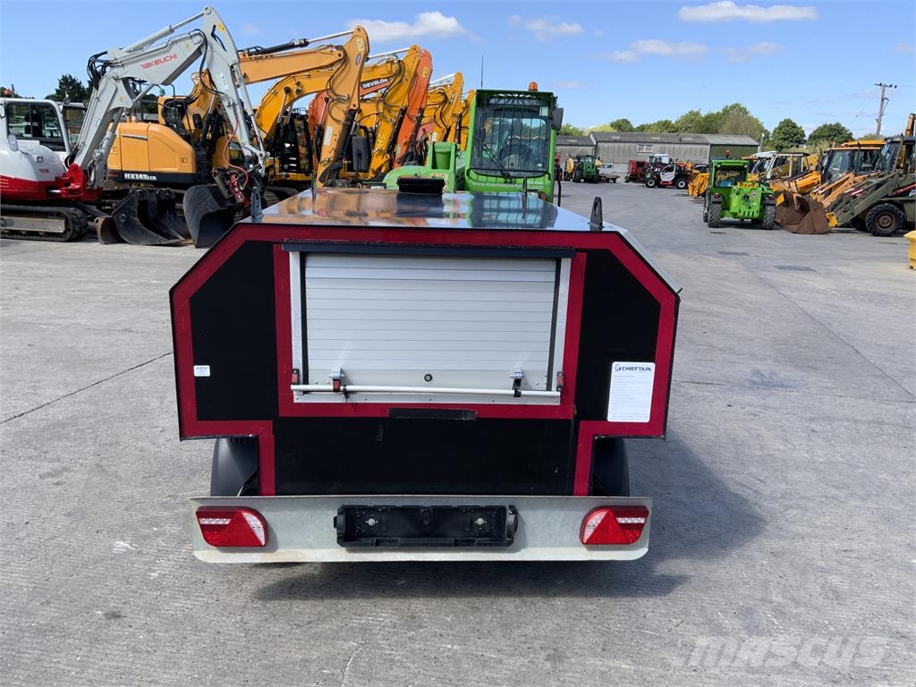 Chieftain Black Twin Axle 1000 Litre Fuel Bowser Muut generaattorit