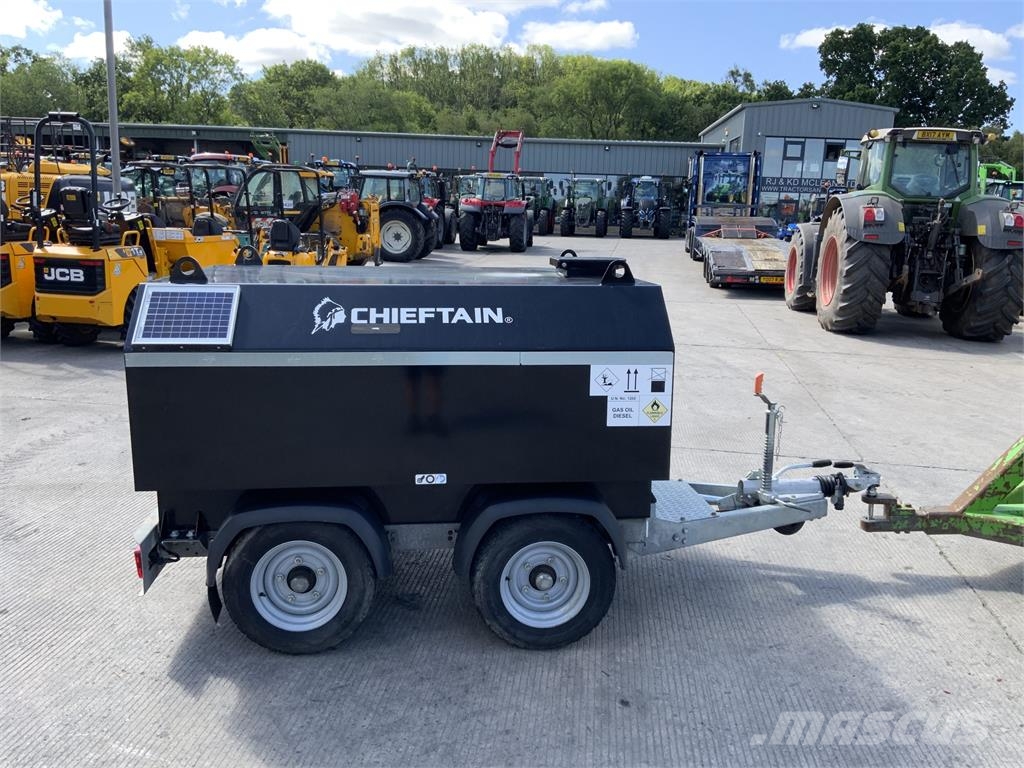 Chieftain Black Twin Axle 1000 Litre Fuel Bowser Muut generaattorit