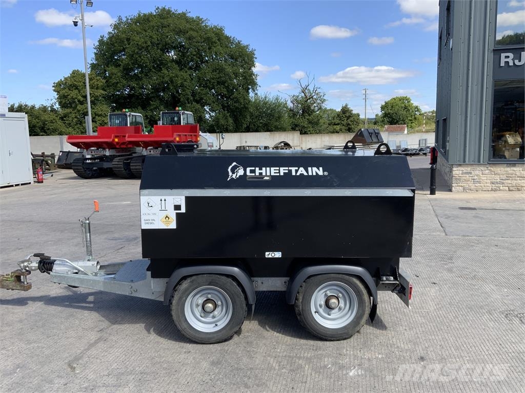 Chieftan Black Twin Axle 1000 Litre Fuel Bowser Muut maatalouskoneet