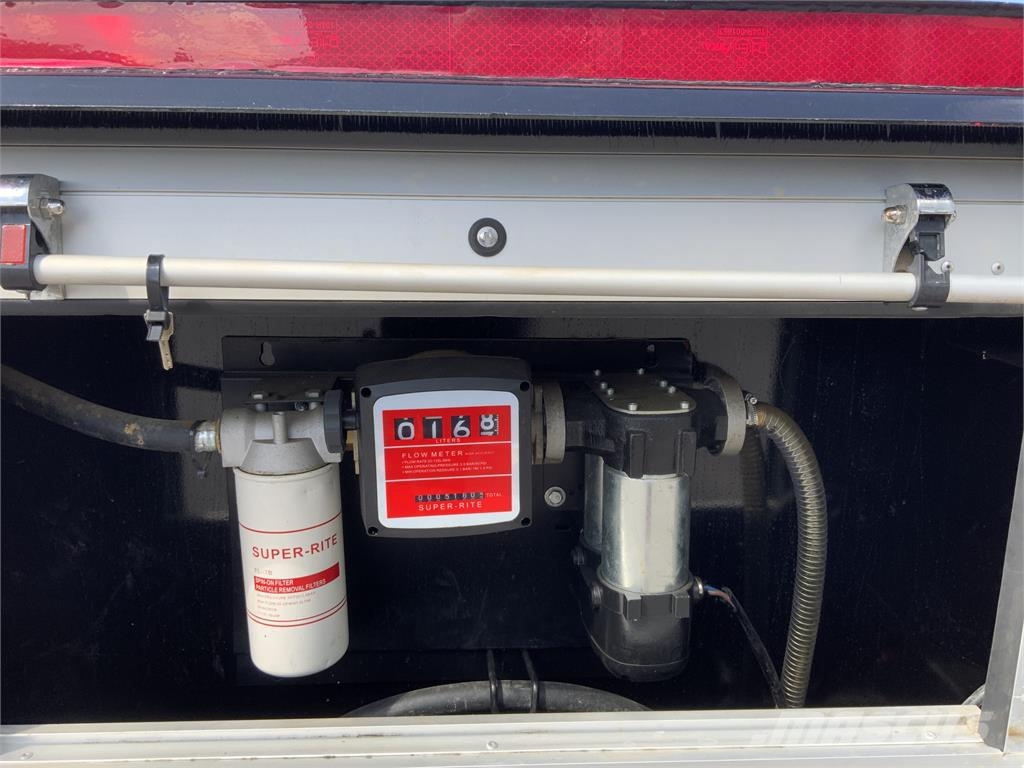 Chieftan Black Twin Axle 1000 Litre Fuel Bowser Muut maatalouskoneet
