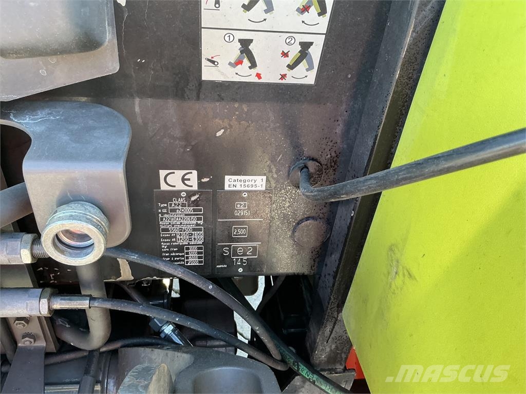 CLAAS 320 Axos Tractor (ST27313) Muut maatalouskoneet