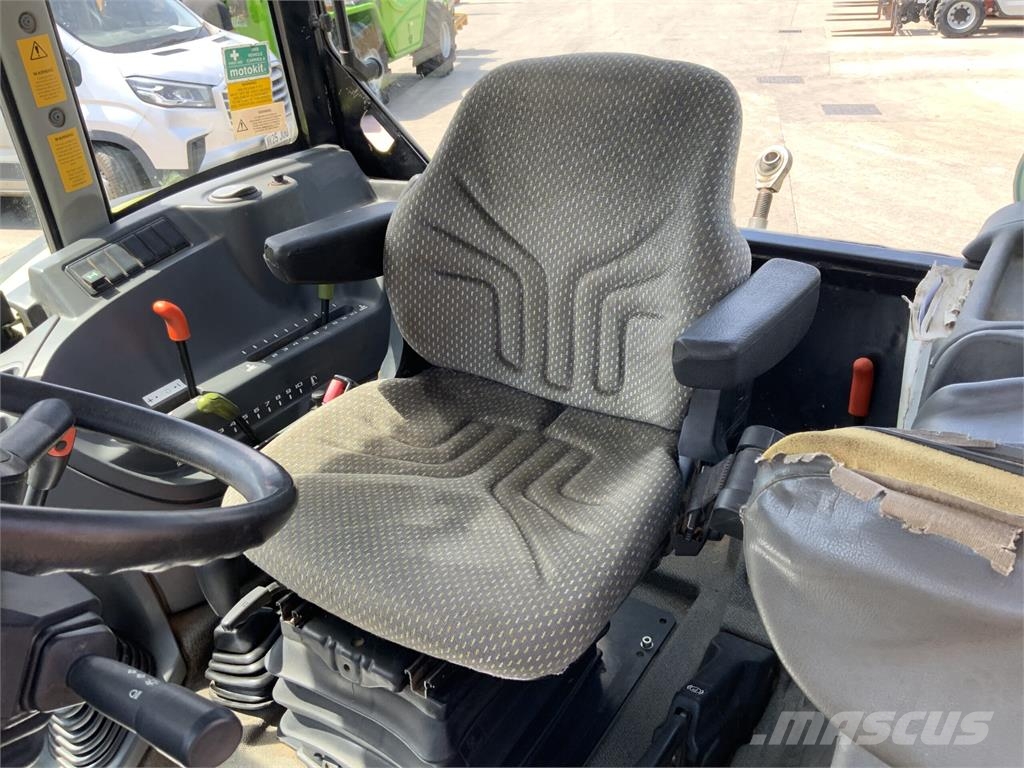 CLAAS 320 Axos Tractor (ST27314) 其他農業機械