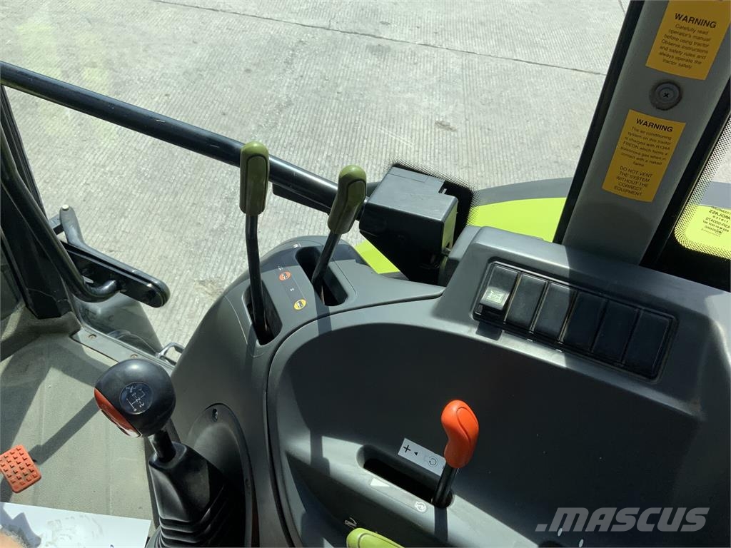 CLAAS 320 Axos Tractor (ST27314) 其他農業機械