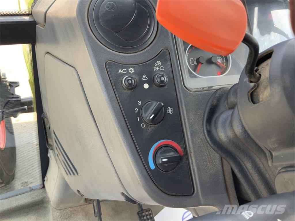 CLAAS 320 Axos Tractor (ST27314) 其他農業機械