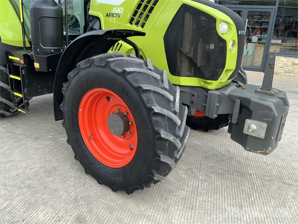 CLAAS 610 Arion Tractor (ST27894) الجرارات