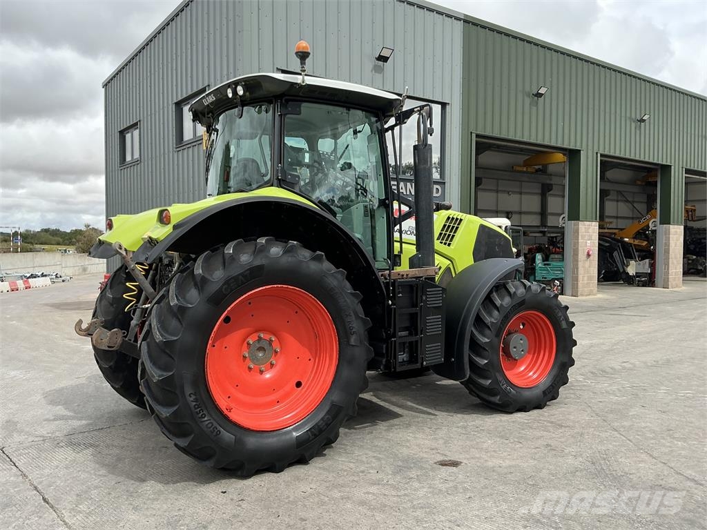 CLAAS 810 Axion Tractor (ST27040) ماكينات زراعية - غير ذلك