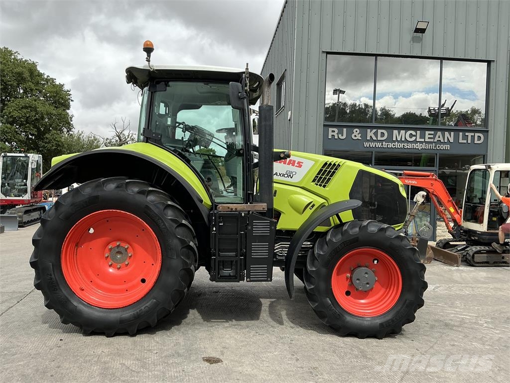 CLAAS 810 Axion Tractor (ST27040) ماكينات زراعية - غير ذلك