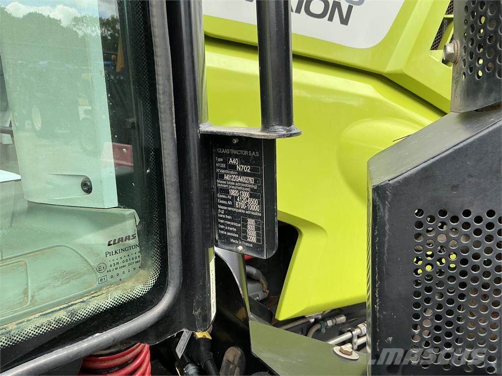 CLAAS 810 Axion Tractor (ST27040) ماكينات زراعية - غير ذلك
