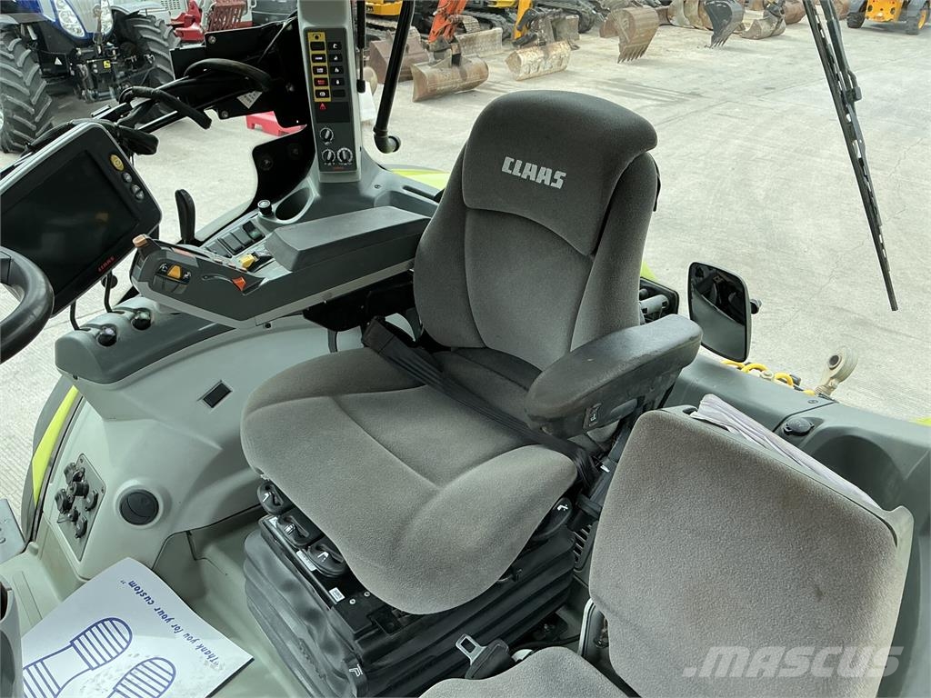 CLAAS 810 Axion Tractor (ST27040) ماكينات زراعية - غير ذلك