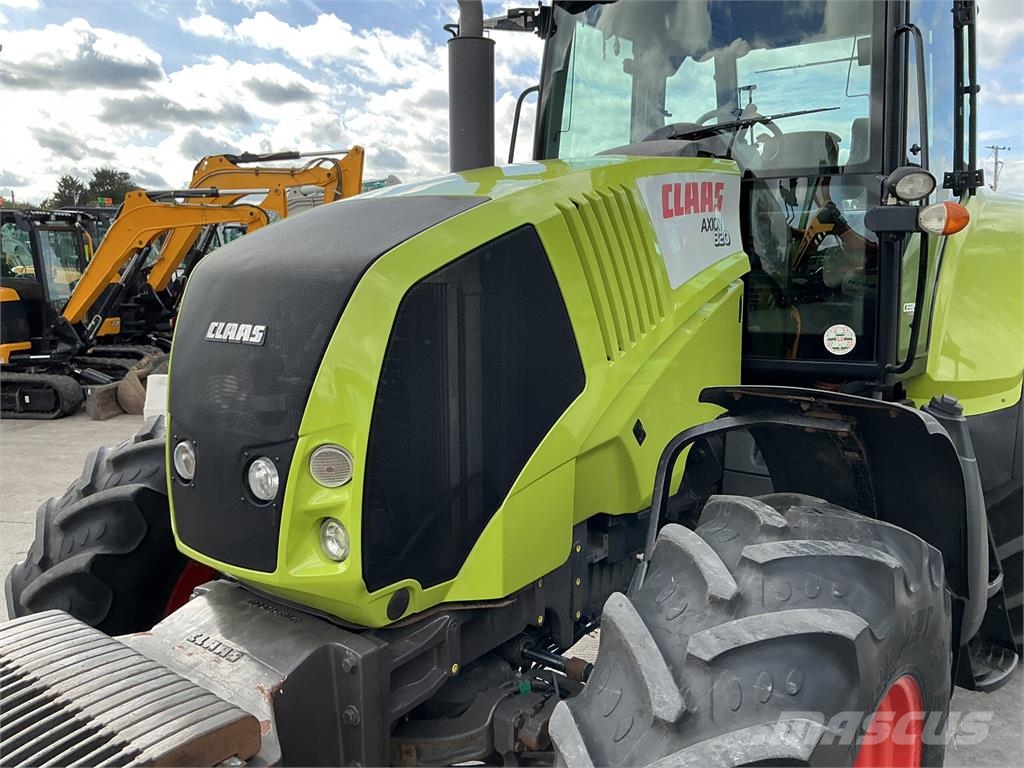 CLAAS Axion 820 Tractors (ST27529) ماكينات زراعية - غير ذلك